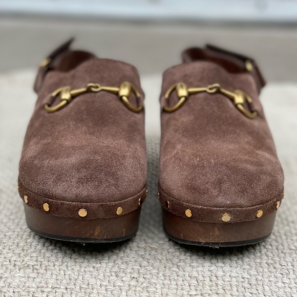 Gucci Amstel Horsebit brown suede Clogs. EUC. Size EU 36. Comes with box. - Picture 15 of 16